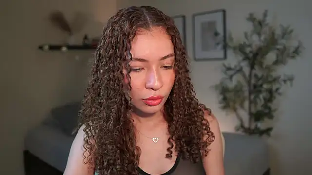 isabella-garcia- online show from March 2026 09:04:02 PM