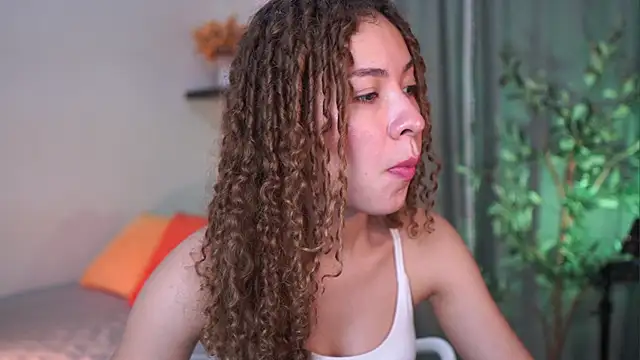 isabella-garcia- online show from November 2025 07:52:02 PM