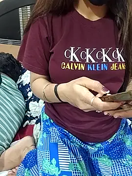 dollysapna1 online show from April 2026 07:37:01 PM