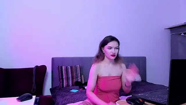 Katherine Twilight online show from November 2025 07:35:01 AM