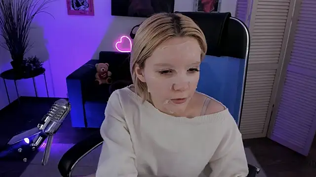 AuroraWrenfield online show from January 2026 10:08:02 AM