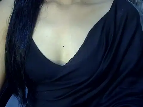 lovepihuu online show from March 2026 06:42:01 AM