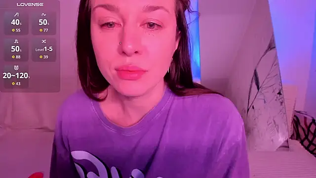 Lil Foxy9 online show from May 2026 04:20:02 PM