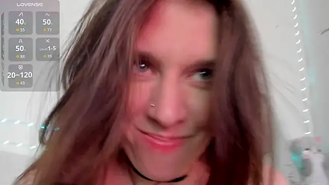 Lil Foxy9 online show from May 2026 04:44:01 AM