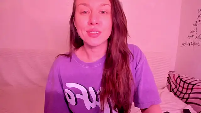Lil Foxy9 online show from May 2026 07:44:01 PM
