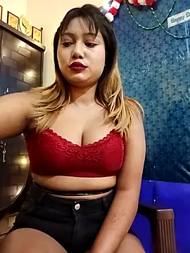 alexa cam44 online show from October 2025 07:38:02 PM
