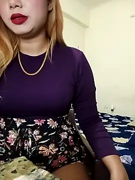 alexa cam44 online show from April 2026 07:53:01 PM