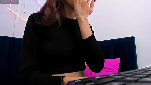 Kat  cat online show from April 2026 02:13:02 AM