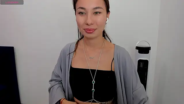 Snapshot of Kat__cat chatting on May 2026 07:12:01 AM Kat cat online show from May 2026 07:12:01 AM