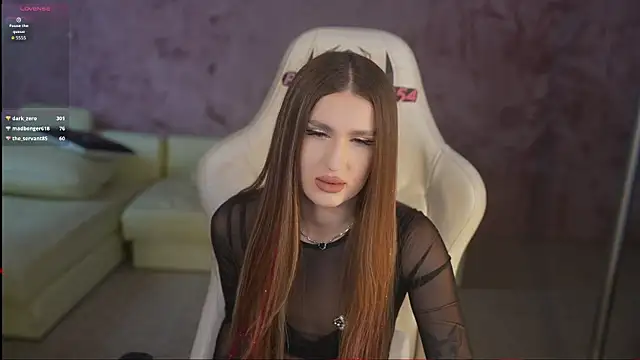 Goldie Flame online show from April 2026 10:39:02 PM