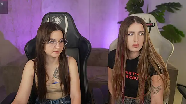 Goldie Flame online show from March 2026 11:10:02 PM