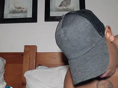 Snapshot of Bedroom_Gangster007 chatting on October 2025 06:11:01 PM Bedroom Gangster007 online show from October 2025 06:11:01 PM