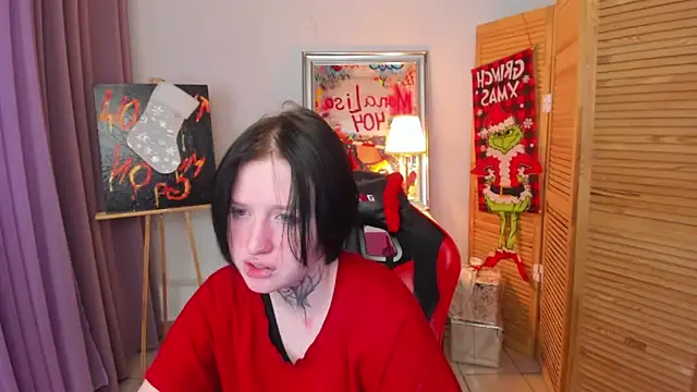 Snapshot of ayakskalermonss chatting on January 2026 02:32:02 PM ayakskalermonss online show from January 2026 02:32:02 PM