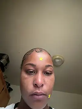 yummy0322 online show from November 2025 01:33:02 PM