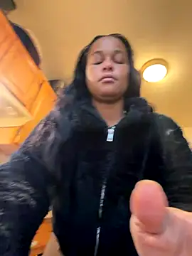 yummy0322 online show from November 2025 12:20:02 PM