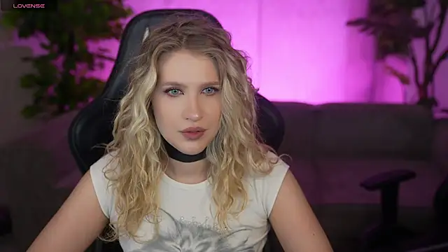 Scarlett Sweet054 online show from March 2026 02:41:01 PM