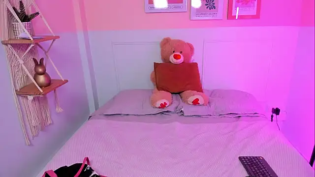 Camila Rivers online show from February 2026 04:20:01 AM