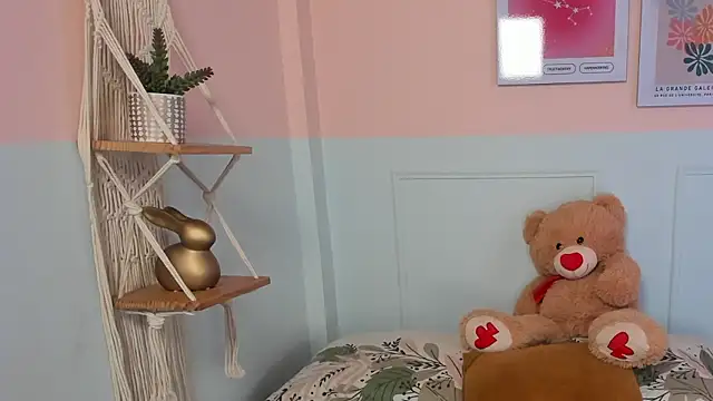 Camila Rivers online show from March 2026 04:28:01 AM