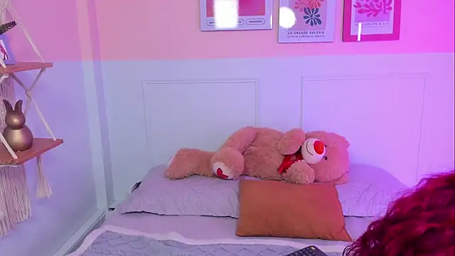 Camila Rivers online show from February 2026 04:23:01 AM