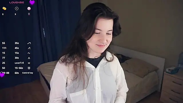 ConstanceBeames online show from September 2025 06:20:02 AM