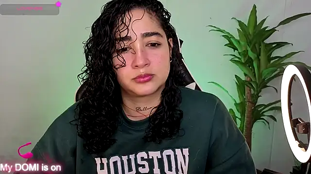 Snapshot of _kat_1995 chatting on October 2025 03:24:02 PM kat 1995 online show from October 2025 03:24:02 PM