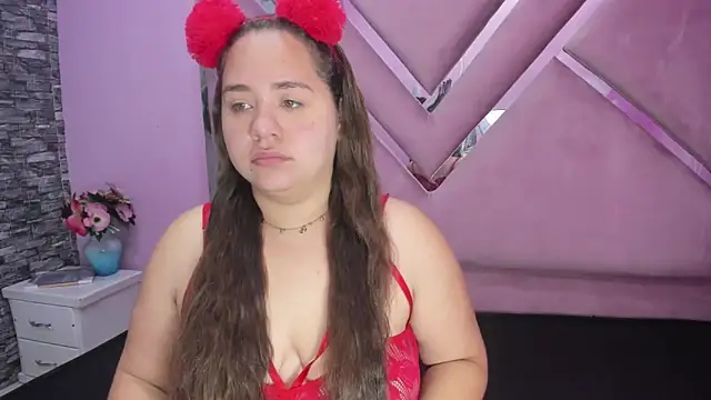 LucyOwen 18 online show from September 2025 01:09:02 PM