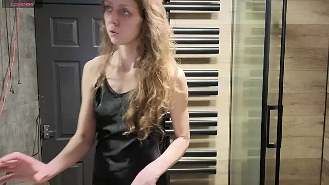 Eveline Beauty Kitty online show from February 2026 09:47:01 PM