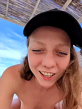 Eveline Beauty Kitty online show from June 2026 01:54:01 PM