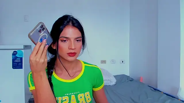 ISA BELLA VZL online show from February 2026 04:36:02 PM