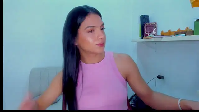 ISA BELLA VZL online show from April 2026 08:26:02 PM