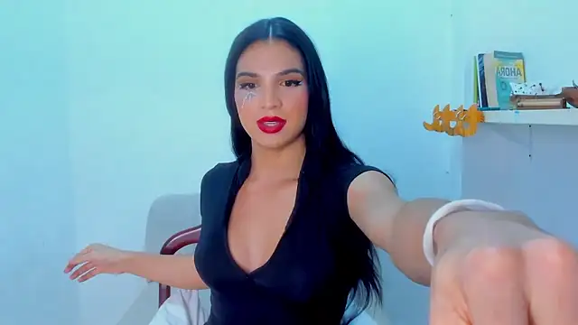 ISA BELLA VZL online show from April 2026 11:31:01 PM