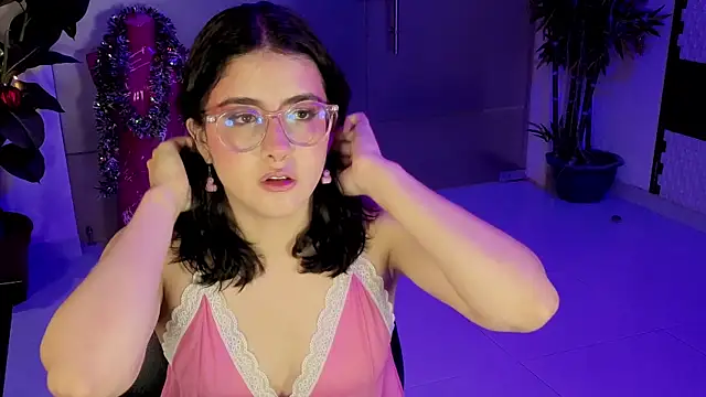 LiLLiAnderson online show from January 2026 11:47:01 AM