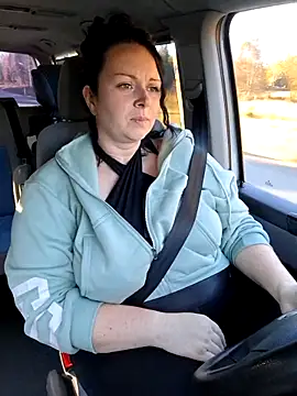 Chrissy Christal online show from October 2025 01:45:02 PM