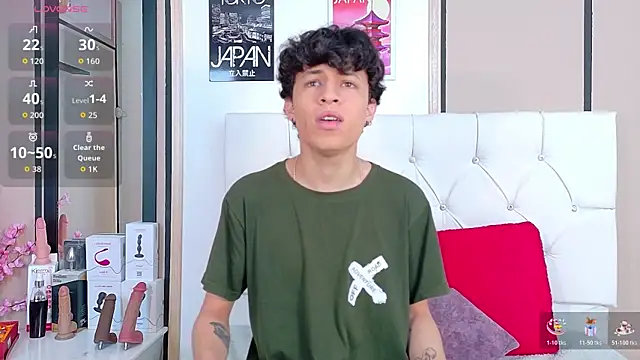 Snapshot of Axel__Evans chatting on November 2025 12:26:01 PM Axel Evans online show from November 2025 12:26:01 PM