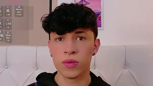 Axel  Evans online show from April 2026 12:09:02 PM