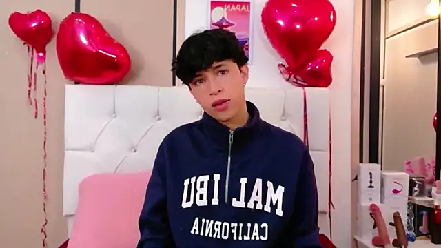 Axel  Evans online show from February 2026 01:08:01 PM