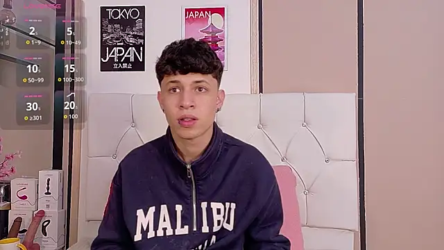 Snapshot of Axel__Evans chatting on November 2025 12:38:02 PM Axel Evans online show from November 2025 12:38:02 PM