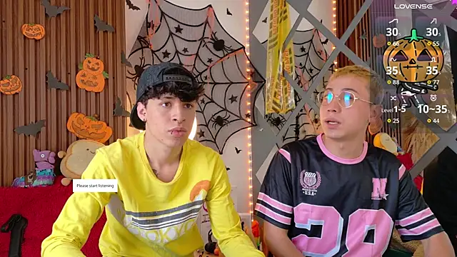 Snapshot of Axel__Evans chatting on October 2025 12:48:02 PM Axel Evans online show from October 2025 12:48:02 PM