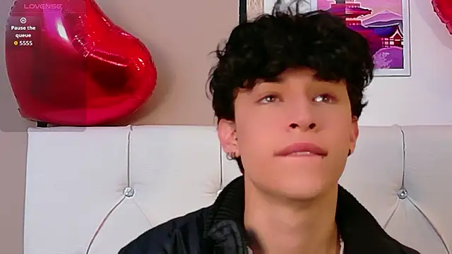 Axel  Evans online show from March 2026 01:07:01 PM