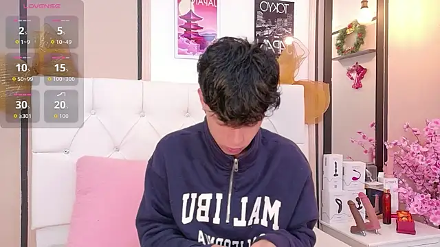 Axel  Evans online show from January 2026 12:11:02 PM