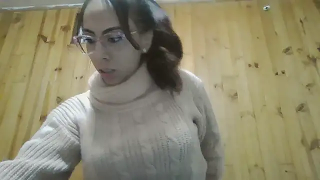 Roselingalvis13 online show from October 2025 02:46:01 AM