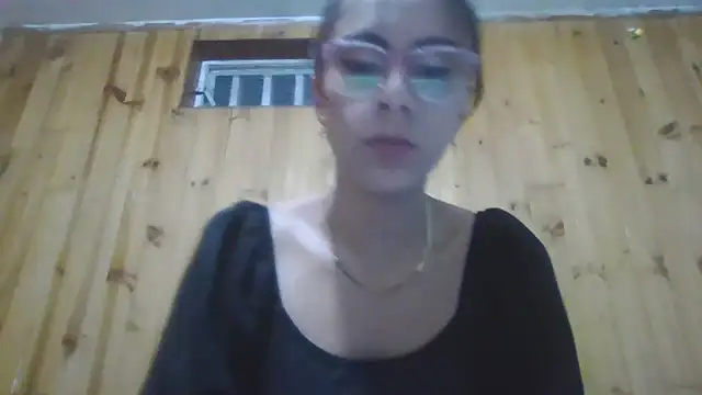 Roselingalvis13 online show from October 2025 02:46:02 AM