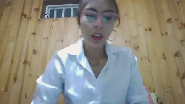 Roselingalvis13 online show from September 2025 02:40:01 AM