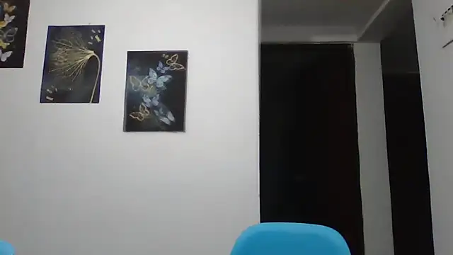 Roselingalvis13 online show from March 2026 03:00:01 AM