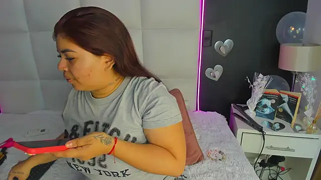 Gigi duran online show from May 2026 01:15:01 PM