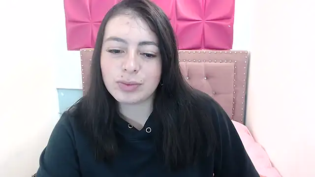 MiaKimky online show from November 2025 04:12:01 PM