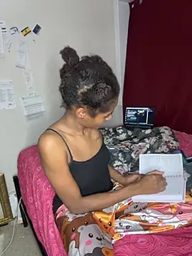 Soniala online show from November 2025 03:38:01 AM