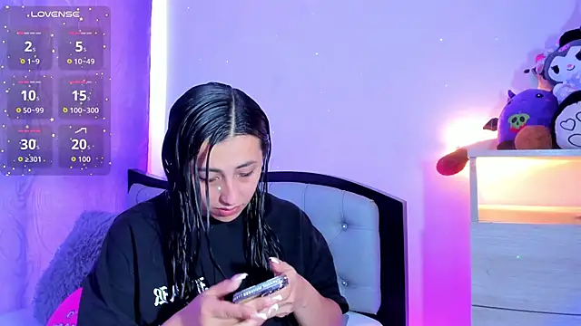 my aleja  online show from March 2026 12:31:02 PM