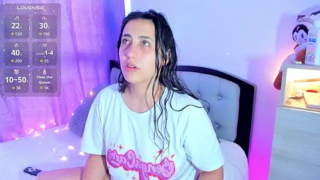 my aleja  online show from February 2026 01:09:01 PM