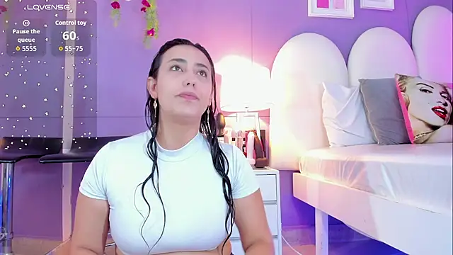 my aleja  online show from November 2025 02:53:02 PM